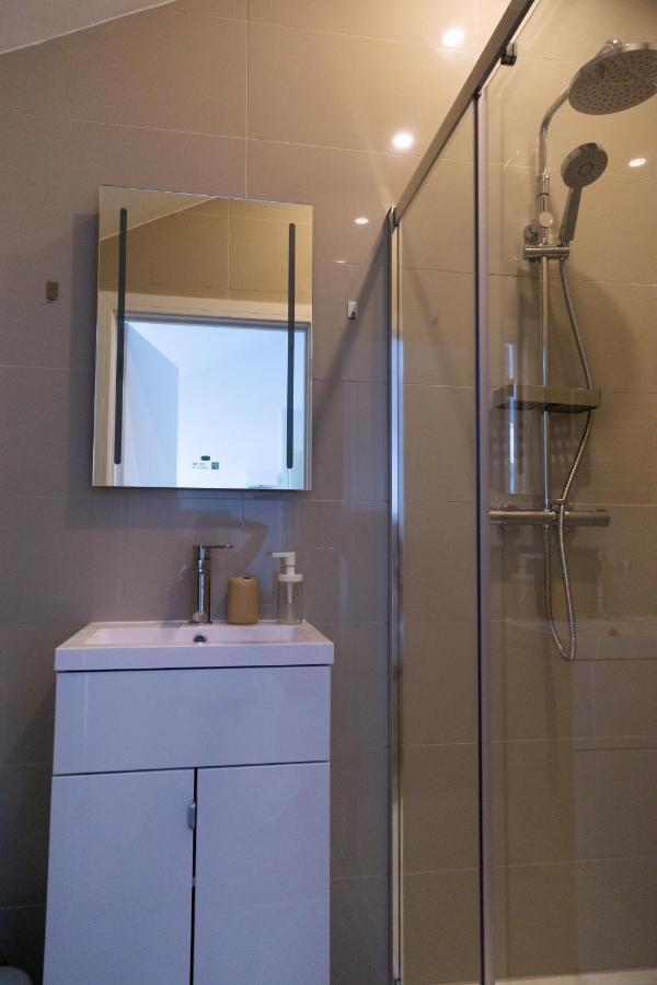 Largigi Rooms, Close To The Beach And Town Centre, Parking Available Lyme Regis Esterno foto